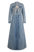 Carica l'immagine nel visualizzatore di Gallery, Cappotto lungo in denim patchwork
