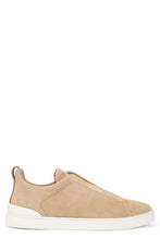 Carica l'immagine nel visualizzatore di Gallery, Sneakers Triple Stitch in pelle scamosciata