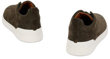 Carica l'immagine nel visualizzatore di Gallery, Sneakers basse in pelle scamosciata