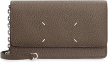 Carica l'immagine nel visualizzatore di Gallery, Wallet on chain Four Stitches in pelle