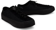 Load image into Gallery viewer, Sneaker low-top S100010