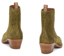 Load image into Gallery viewer, Cowboy boots in suede