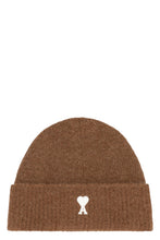 Carica l'immagine nel visualizzatore di Gallery, Cappello in maglia di alpaca