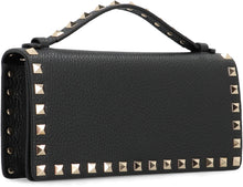 Carica l'immagine nel visualizzatore di Gallery, Wallet on chain Rockstud in pelle
