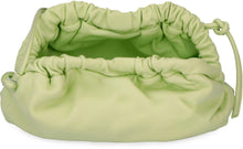 Carica l'immagine nel visualizzatore di Gallery, Clutch Cloud in pelle