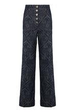 Carica l'immagine nel visualizzatore di Gallery, Jeans flare in denim jacquard