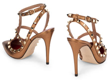 Carica l'immagine nel visualizzatore di Gallery, Pumps Rockstud in pelle laminata