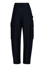Carica l'immagine nel visualizzatore di Gallery, Pantaloni cargo Ruth con cintura lunga rimovibile