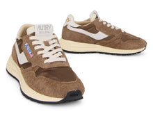 Carica l'immagine nel visualizzatore di Gallery, Sneakers in suede