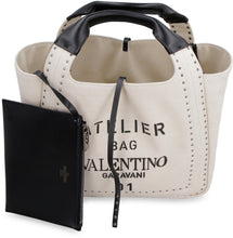 Carica l'immagine nel visualizzatore di Gallery, Valentino Garavani - Atelier Bag 01 in canvas