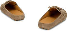 Carica l'immagine nel visualizzatore di Gallery, Mocassino Gommino in Pelle Scamosciata beige