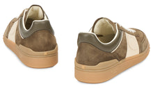 Load image into Gallery viewer, Sneakers with logo