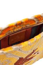 Carica l'immagine nel visualizzatore di Gallery, Clutch in tessuto jacquard