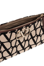 Carica l'immagine nel visualizzatore di Gallery, Valentino Garavani - Clutch in canvas