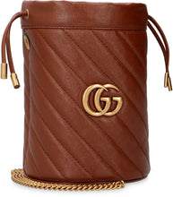 Carica l'immagine nel visualizzatore di Gallery, Mini-bag GG Marmont in pelle matelassé