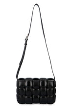 Carica l'immagine nel visualizzatore di Gallery, Borsa a tracolla Cassette Padded in pelle