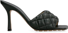 Carica l'immagine nel visualizzatore di Gallery, Mules Padded in pelle