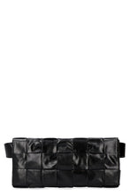 Carica l'immagine nel visualizzatore di Gallery, Marsupio The Belt Cassette in Intrecciato Nappa