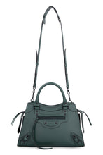 Carica l'immagine nel visualizzatore di Gallery, Borsa a mano Neo Classic City S in pelle