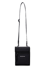 Carica l'immagine nel visualizzatore di Gallery, Messenger-bag in nylon