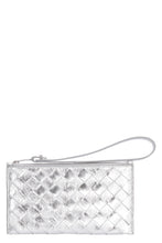Carica l'immagine nel visualizzatore di Gallery, Bill Pouch in pelle metallizzata