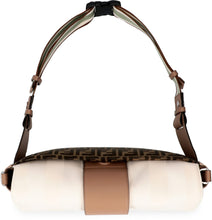 Carica l'immagine nel visualizzatore di Gallery, Borsa messenger Baguette in tessuto