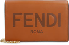 Carica l'immagine nel visualizzatore di Gallery, Wallet on chain in pelle