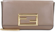 Carica l'immagine nel visualizzatore di Gallery, Wallet on chain in pelle