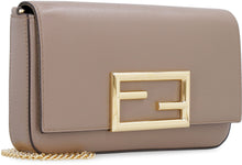 Carica l'immagine nel visualizzatore di Gallery, Wallet on chain in pelle