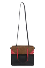 Carica l'immagine nel visualizzatore di Gallery, Borsa Fendi Flip in pelle e suede