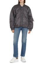 Carica l'immagine nel visualizzatore di Gallery, SHOREDITCH SKI CLUB X AGOLDE - Bomber Nisa in nylon