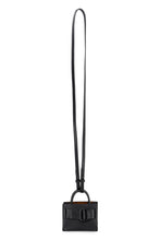 Carica l'immagine nel visualizzatore di Gallery, Mini borsa Bobby Charm in pelle