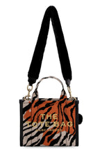 Carica l'immagine nel visualizzatore di Gallery, Tote bag The Year Of The Tiger
