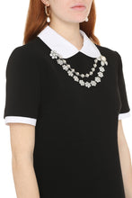 Carica l'immagine nel visualizzatore di Gallery, Abito con applicazione gioiello