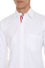 Carica l'immagine nel visualizzatore di Gallery, Camicia in cotone con collo button-down