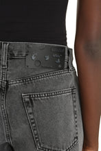 Carica l'immagine nel visualizzatore di Gallery, Shorts in denim