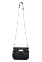 Carica l'immagine nel visualizzatore di Gallery, Clutch in pelle con logo