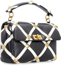 Carica l'immagine nel visualizzatore di Gallery, Valentino Garavani - Borsa Roman Stud The Shoulder Bag in pelle