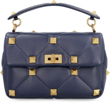 Carica l'immagine nel visualizzatore di Gallery, Valentino Garavani - Borsa Roman Stud in pelle