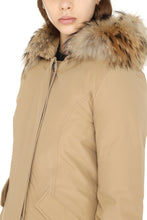Carica l'immagine nel visualizzatore di Gallery, Arctic Parka classico