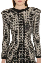 Carica l'immagine nel visualizzatore di Gallery, Mini-abito in maglia jacquard