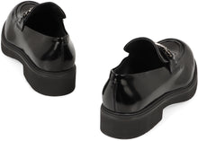 Load image into Gallery viewer, Fiorello Leather loafers
