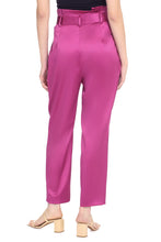 Carica l'immagine nel visualizzatore di Gallery, Pantaloni in satin

