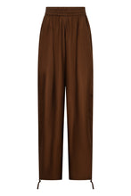 Load image into Gallery viewer, Silk trousers
