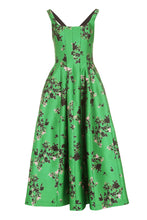 Carica l&#39;immagine nel visualizzatore di Gallery, Abito con stampa floreale
