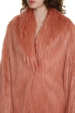 Carica l'immagine nel visualizzatore di Gallery, Cappotto in ecopelliccia
