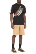 Carica l'immagine nel visualizzatore di Gallery, T-shirt girocollo in cotone
