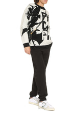 Carica l'immagine nel visualizzatore di Gallery, Maglione oversize in lana vergine
