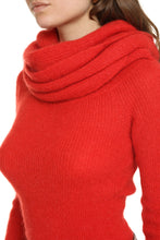 Carica l'immagine nel visualizzatore di Gallery, Pullover a spalle scoperte
