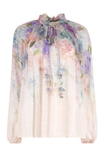 Carica l'immagine nel visualizzatore di Gallery, Blusa stampata Billow Dawning con ruches
